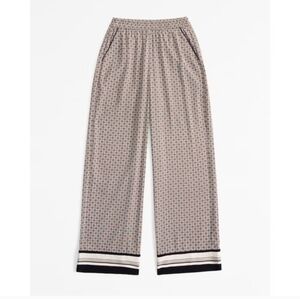 ABERCROMBIE & FITCH GEOMETRIC PULL-ON PANTS